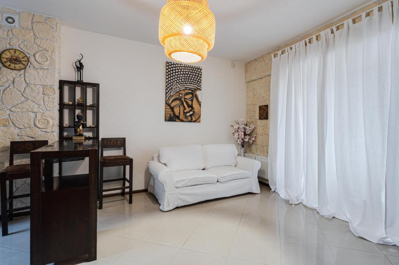 ワルシャワApartament Wiktoria Wilanowアパートメント エクステリア 写真