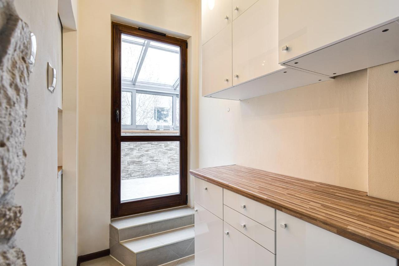 ワルシャワApartament Wiktoria Wilanowアパートメント エクステリア 写真
