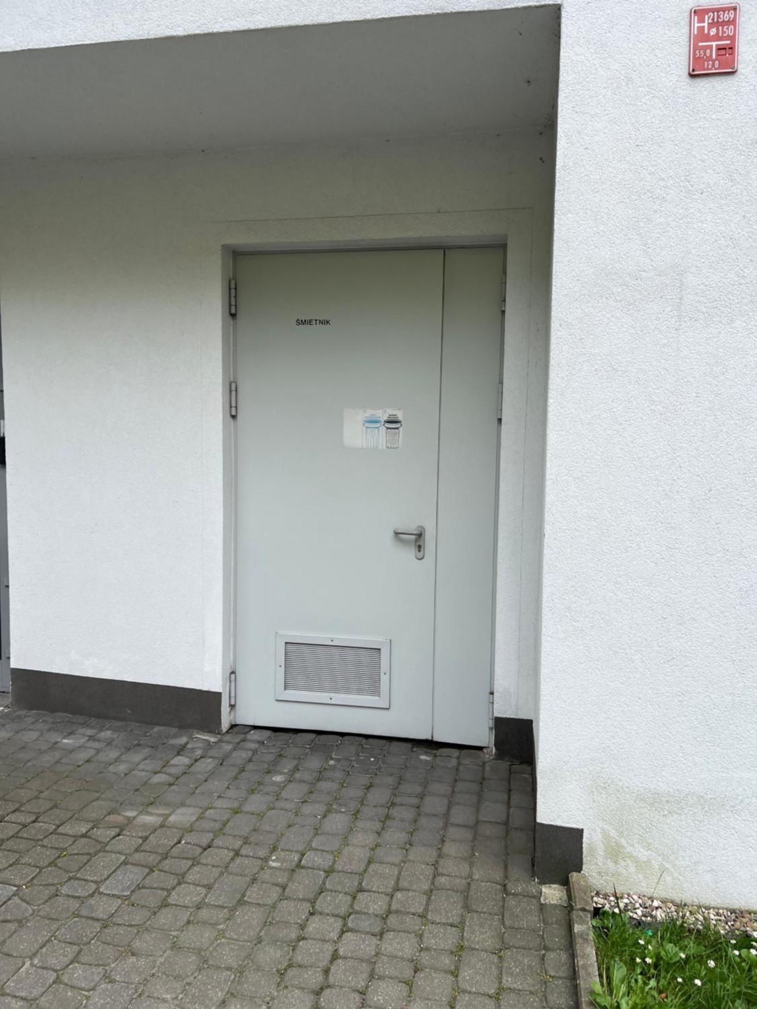 ワルシャワApartament Wiktoria Wilanowアパートメント エクステリア 写真